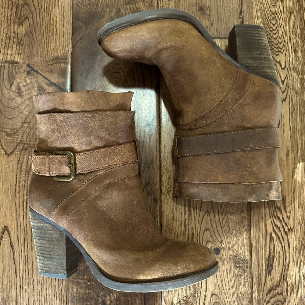 Steve Madden Riskey Women’s Brown Heeled Genuine Leather Booties, 7.5. - Picture 10 of 10